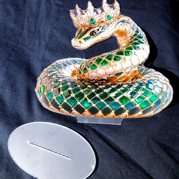 Other - Green‎ and Gold Snake with Crown